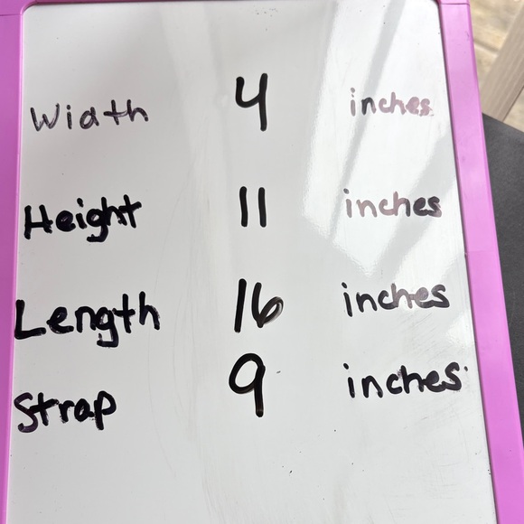 Donna Sharp Black & White Quilted Patchwork Tote Bag - Picture 10 of 10